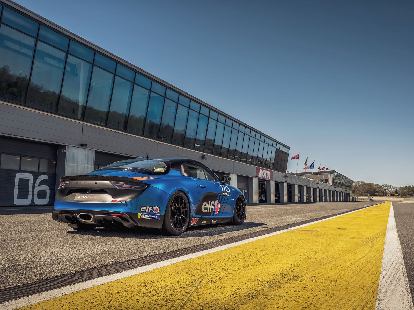 Renault Megane RS 300 Trophy Vs Honda Civic Type R: The FK8’s Reckoning?