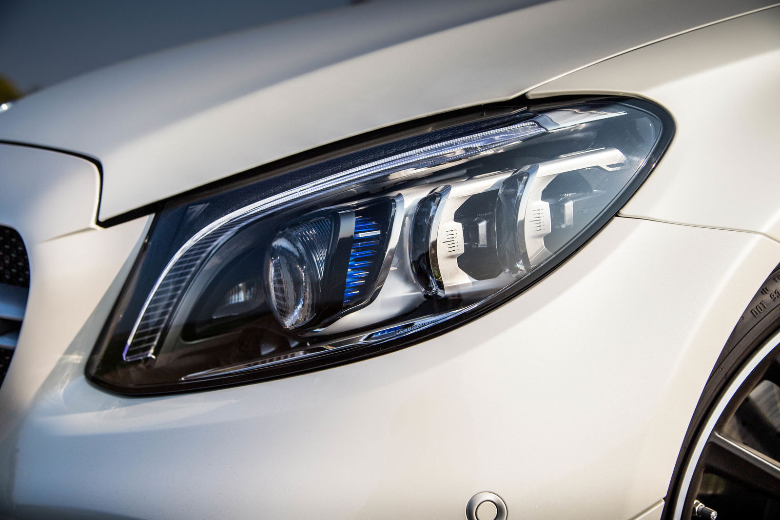 LED headlamps are fitted to the AMG C43 as standard