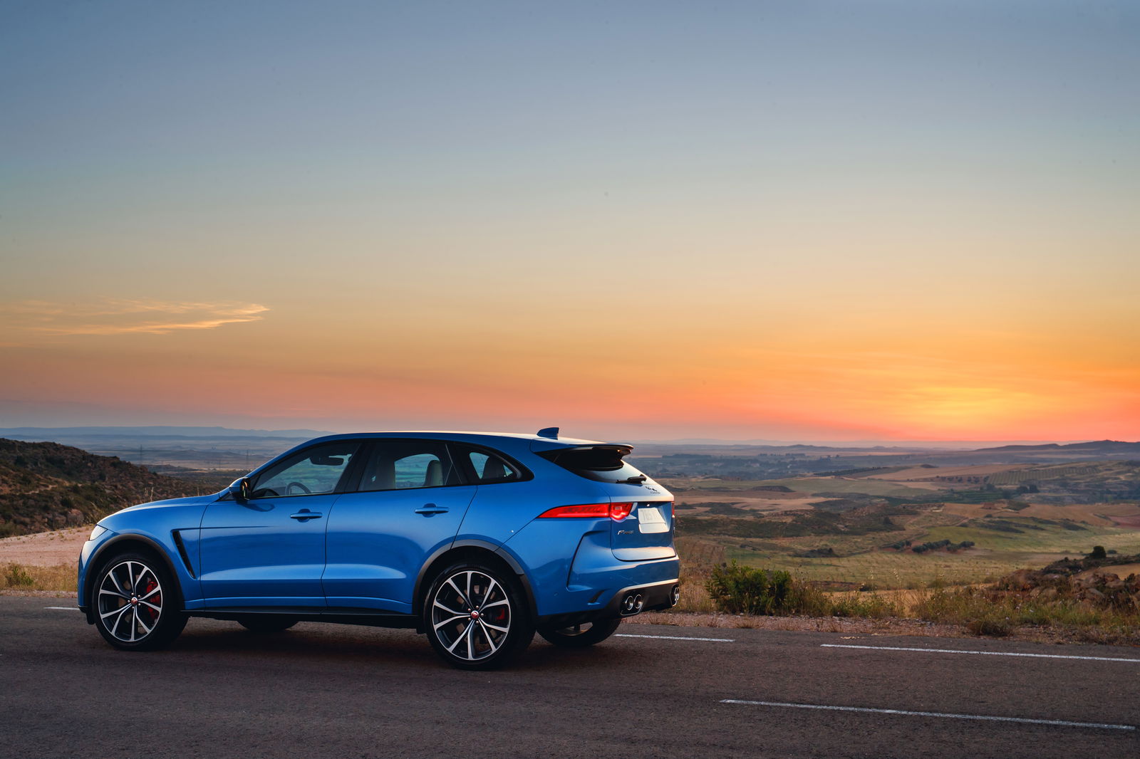 Jaguar F-Pace SVR Review: A Brutal Salute To V8 You'll Come Away Loving