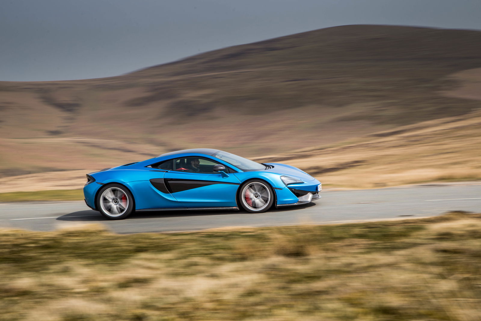Porsche 911 Vs Audi R8 Vs McLaren 570S: Can The 992 Take On Supercars?