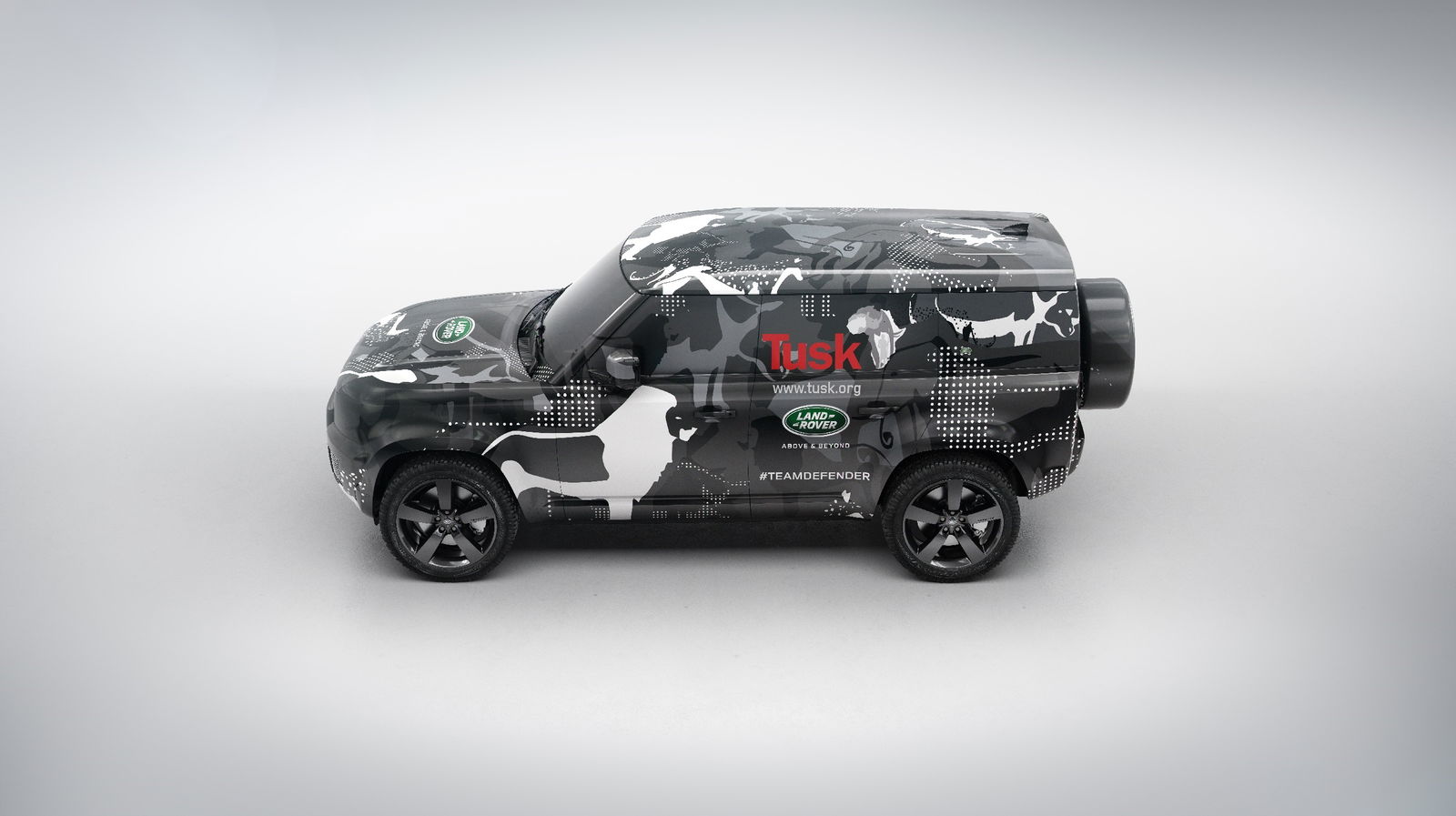 Here's The New Land Rover Defender Doing Land Rover Defender Things