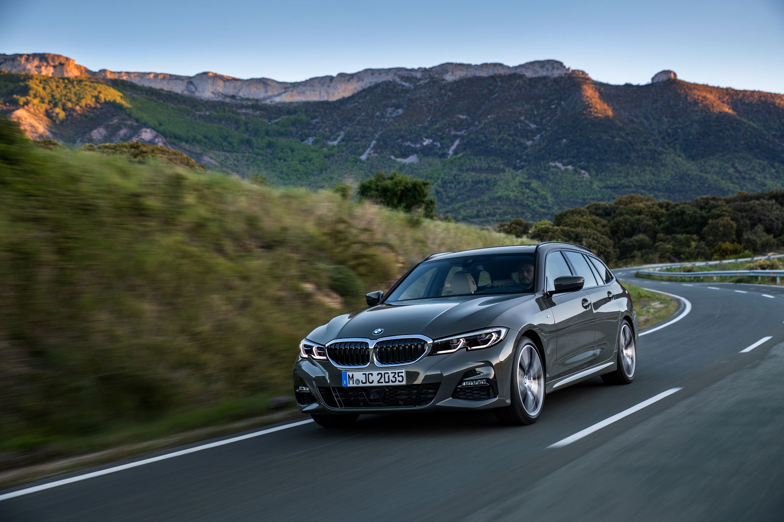 The New G21 BMW 3-Series Touring Is The Chief Anti-SUV