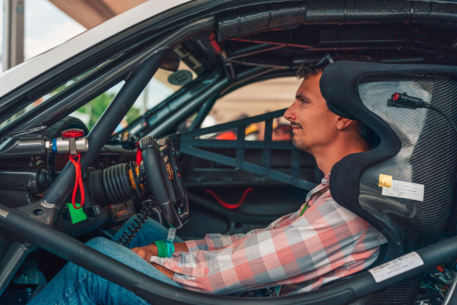 What It's Like To Drive A £700k Racing Car Up The Goodwood Hill Climb