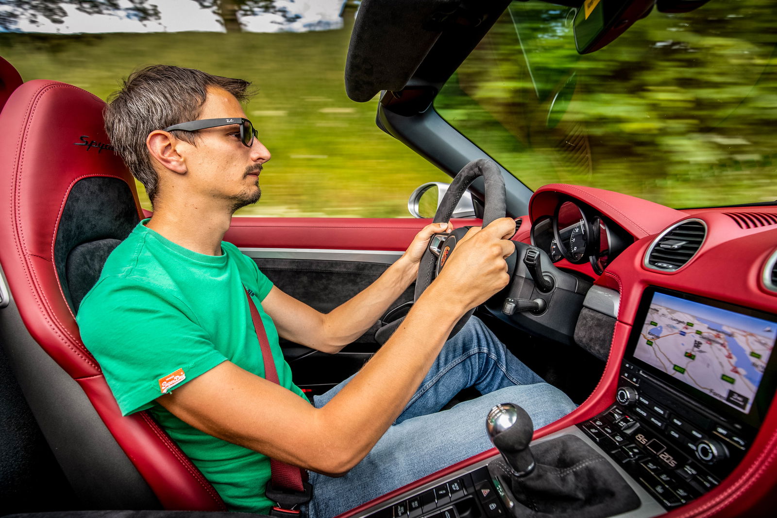 Why I’d Have A Porsche Boxster Spyder Over The 718 Cayman GT4