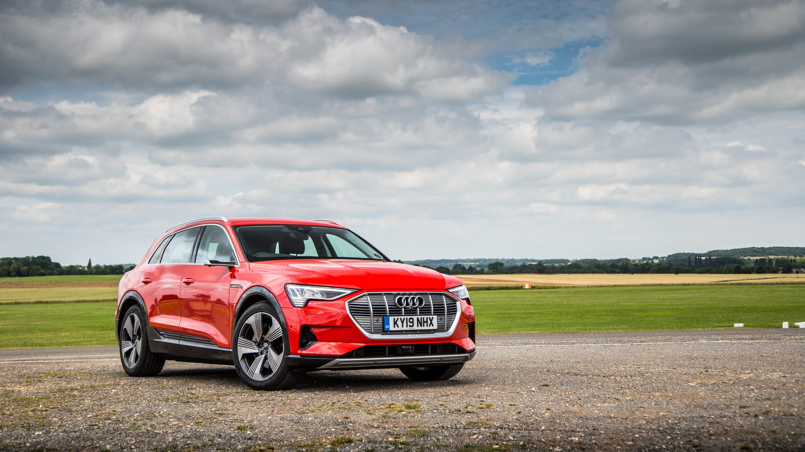 What It's Like To Live With An Audi E-Tron For A Week