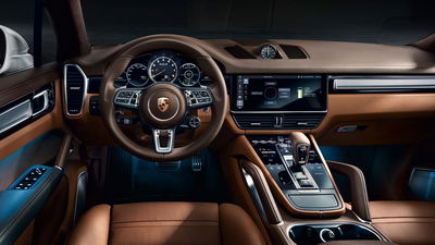 671bhp Porsche Cayenne Turbo S E-Hybrid Wades Into The SUV Power Battle