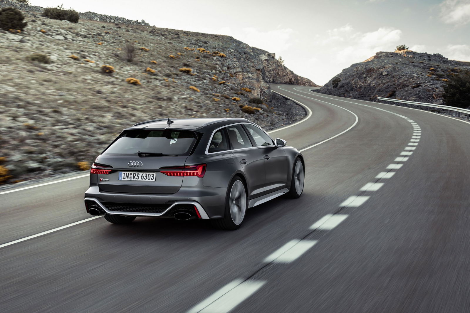 The New Audi RS6 Is Hiding 592bhp Under Its Blistered Arches