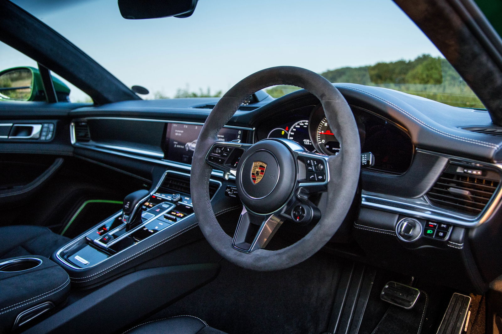 The Porsche Panamera GTS Is From A Parallel Universe I Want To Live In