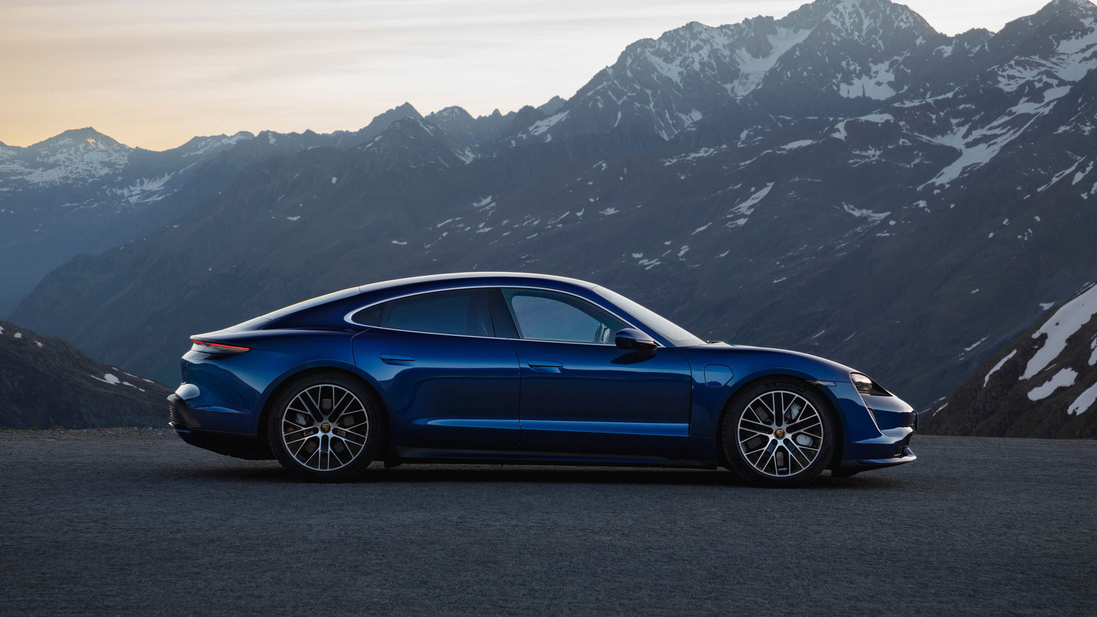 Here’s Why The Porsche Taycan Is A Tesla-Killer… And Why It Isn’t