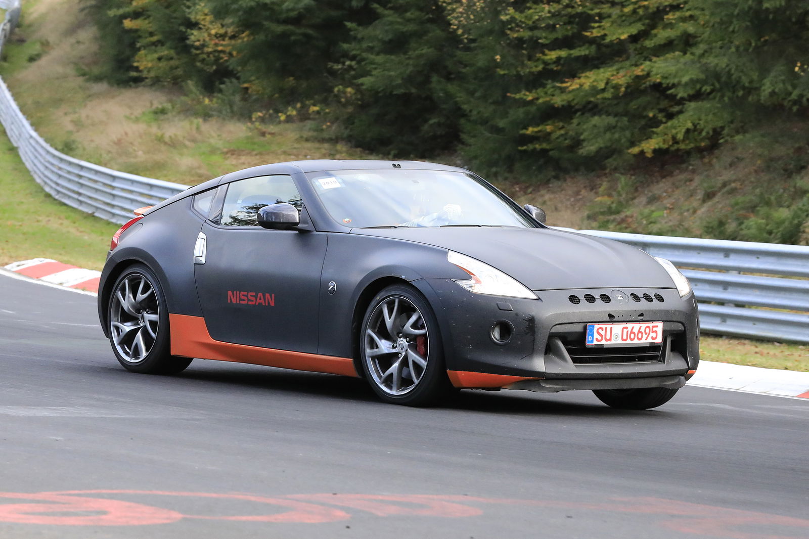 Next-Gen Nissan 370Z Will Have Manual Gearbox And Retro Z Design