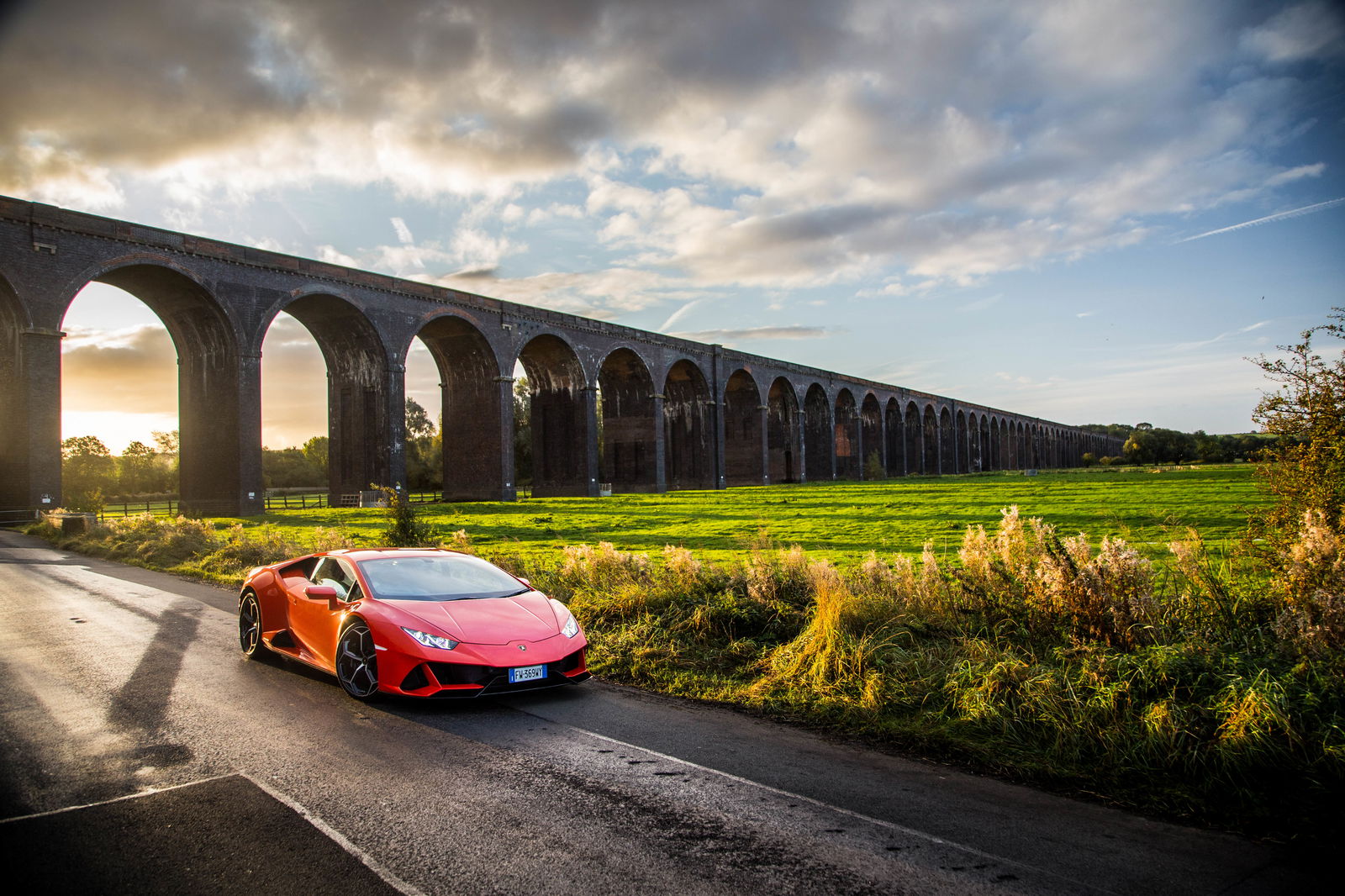 Lamborghini Huracan Evo Review: The Baby Lambo Comes Of Age