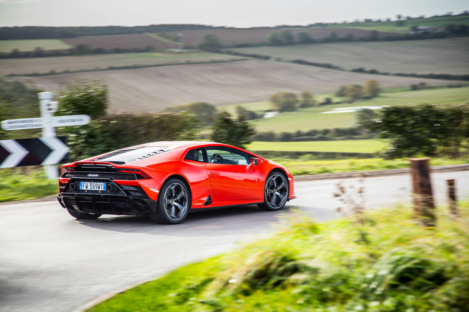 Lamborghini Huracan Evo Review: The Baby Lambo Comes Of Age