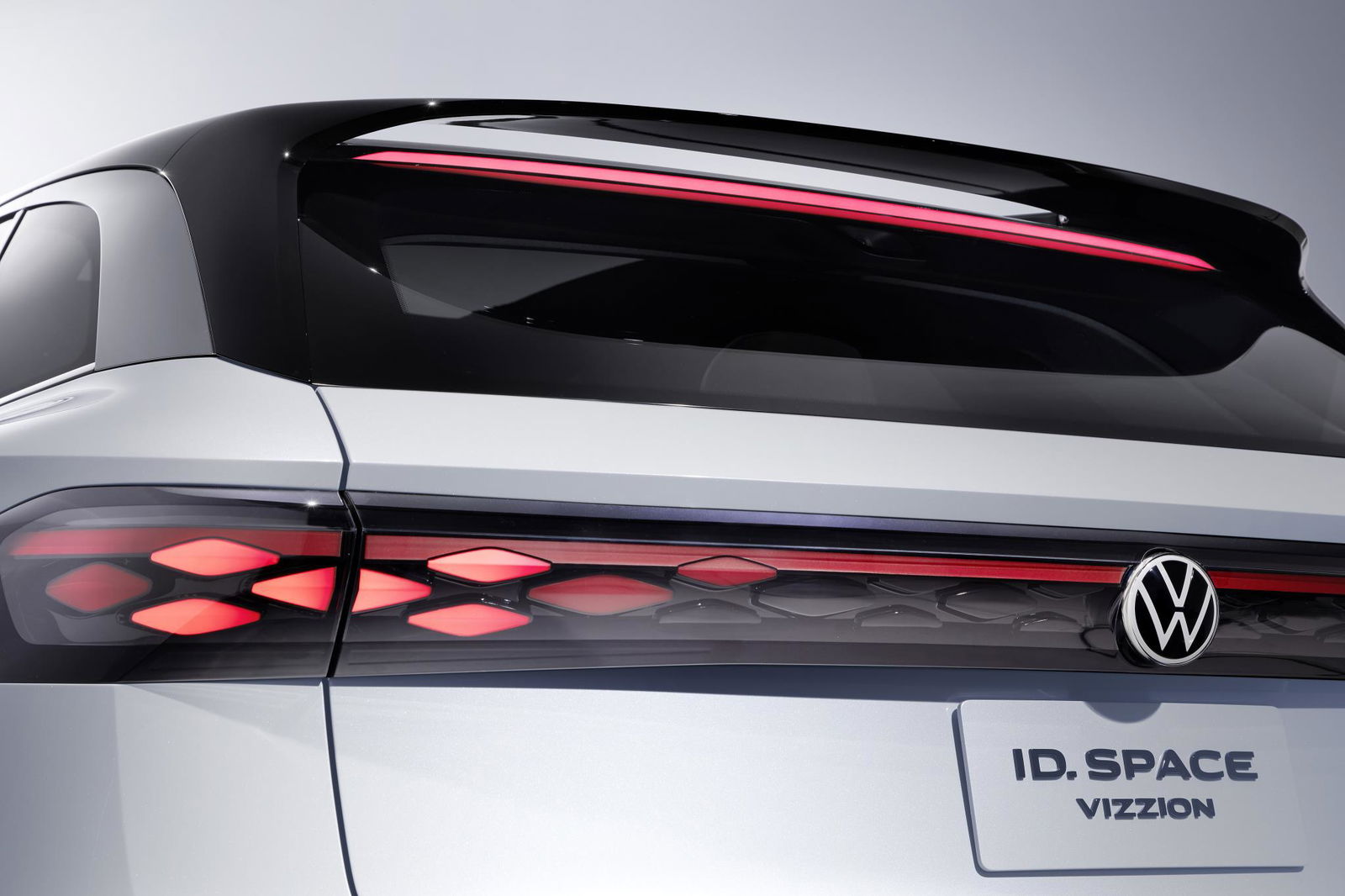 The Production-Previewing VW ID Space Vizzion Is A Fast EV Wagon