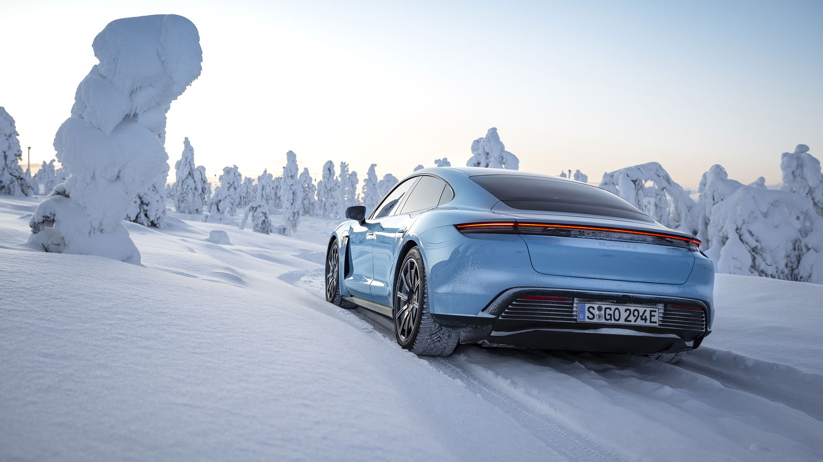The Porsche Taycan 4S Is Pick Of The Bunch (Unless You’ve More Money Than Sense)
