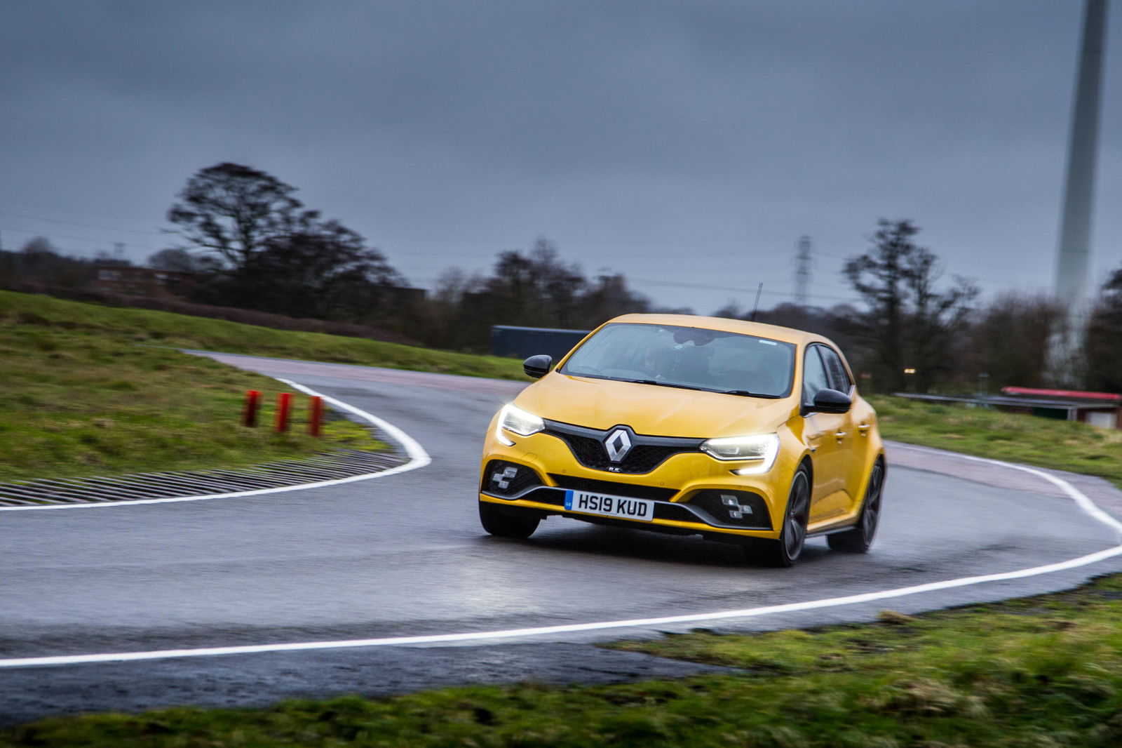 Renaultsport Megane Trophy Vs Trophy-R: Can A Hot Hatch Be Worth £72k?