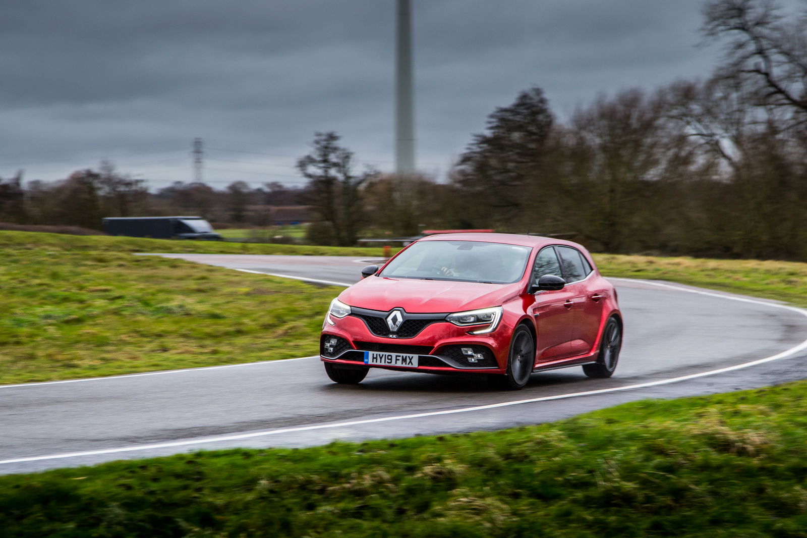 Renault Megane RS300 Trophy Vs RS280 Sport: Why Harder Isn't Always Better