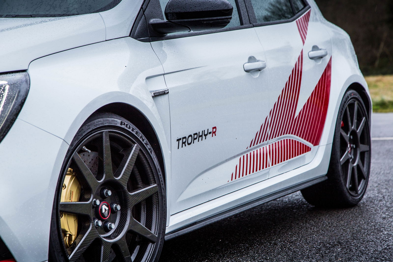 Renault Sport Megane R26.R Vs 275 And 300 Trophy - Why I'd Have The Oldest One