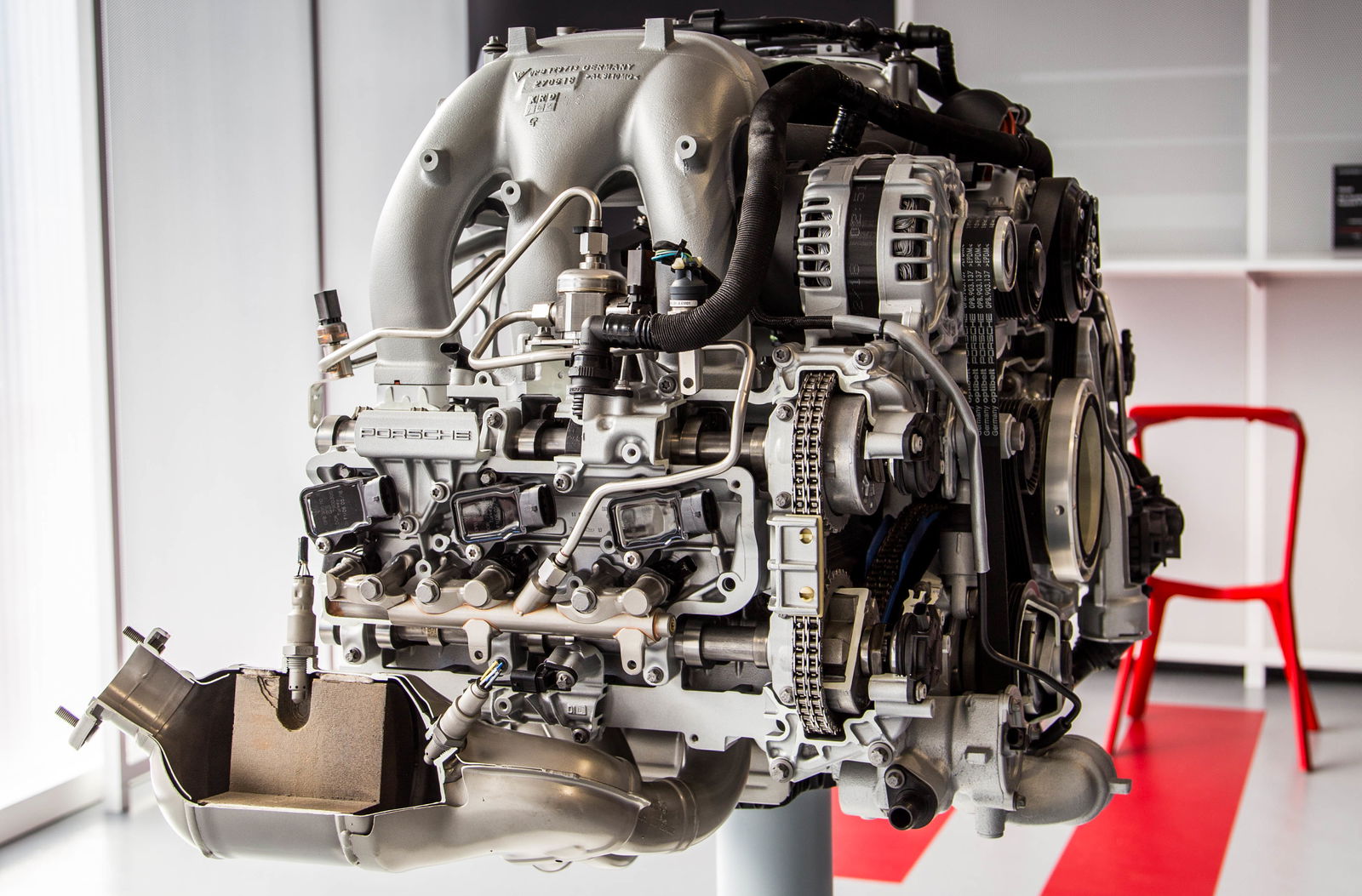 Porsche's GT4/GTS N/A Flat-Six Will Stick Around Until 2026
