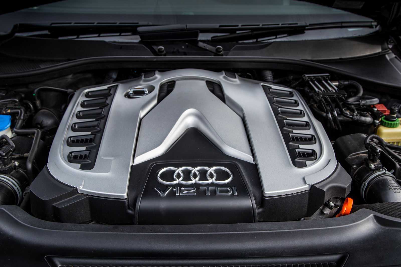 What It's Like Driving The 1000Nm Audi Q7 V12 TDI