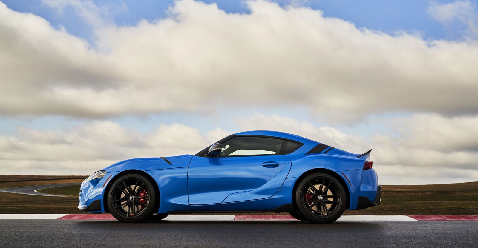 Toyota GR Supra Given New Inline-Four Plus 377bhp Six