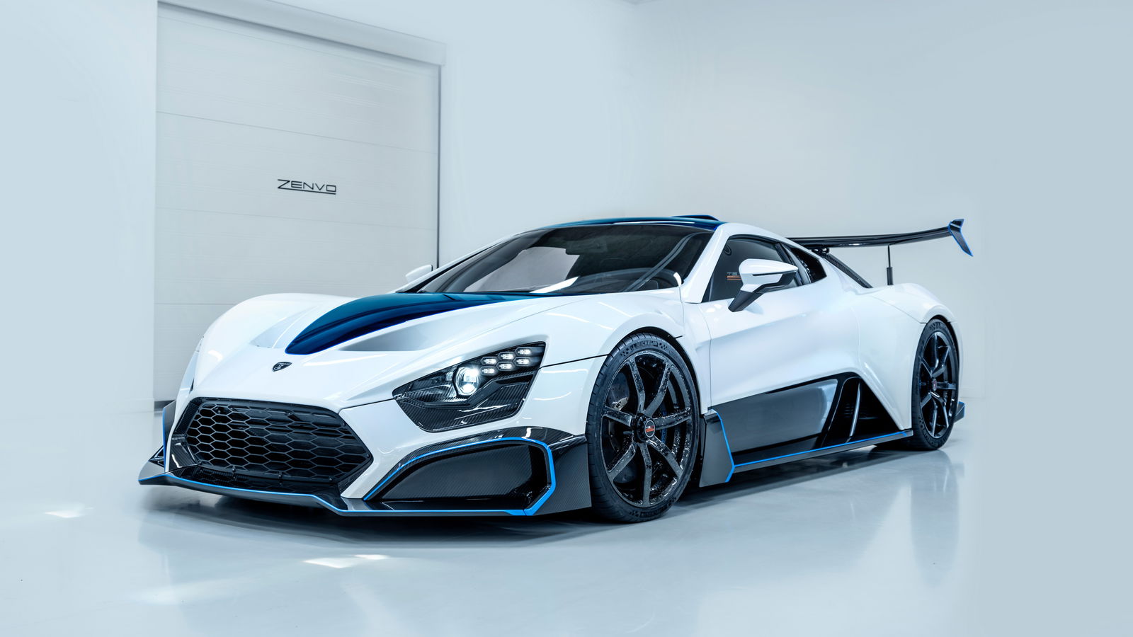 The Latest Zenvo TSR-S Has Wheels You'd Be Terrified Of Kerbing