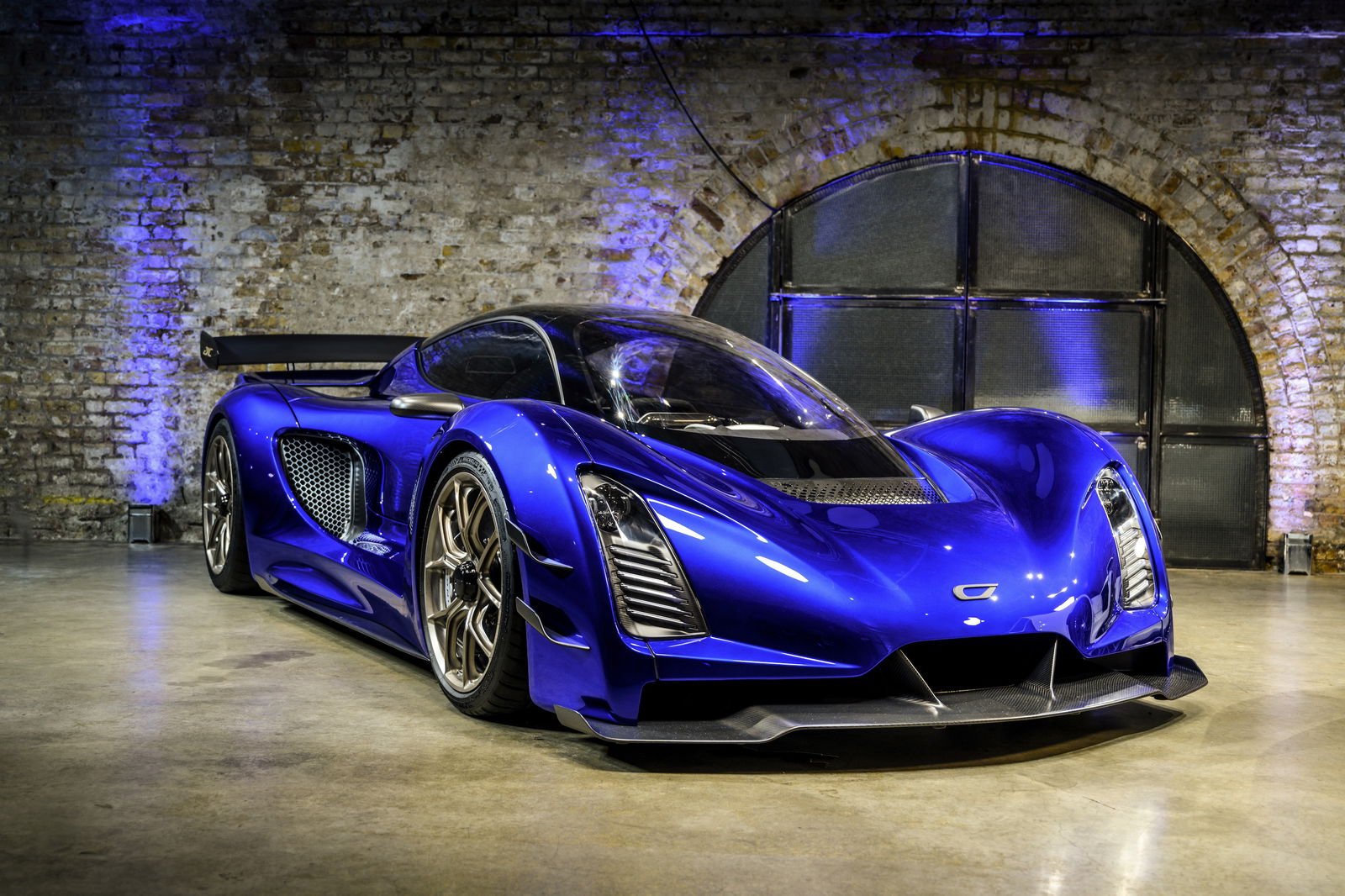 Is Czinger Any Different To The Start-Up Supercar Chancers?