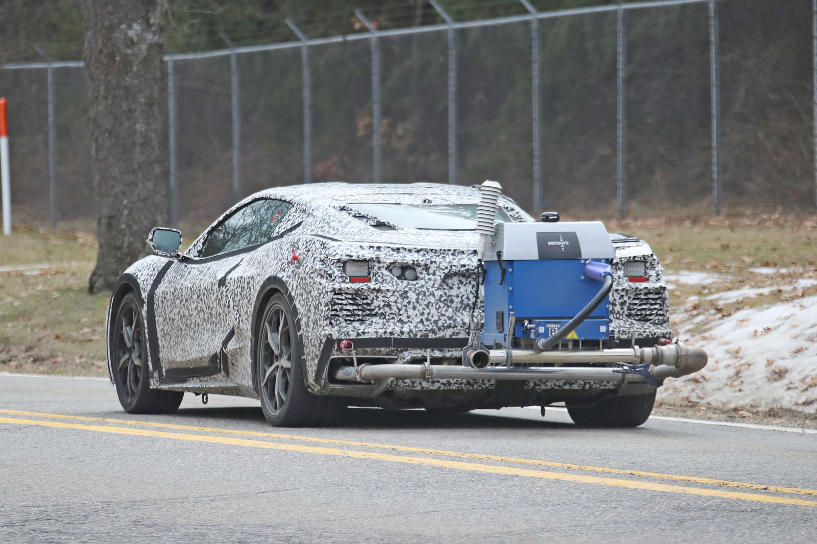 Watch A 3-Cylinder Test Mule For The Gordon Murray T.50 V12 Revving Like Mad