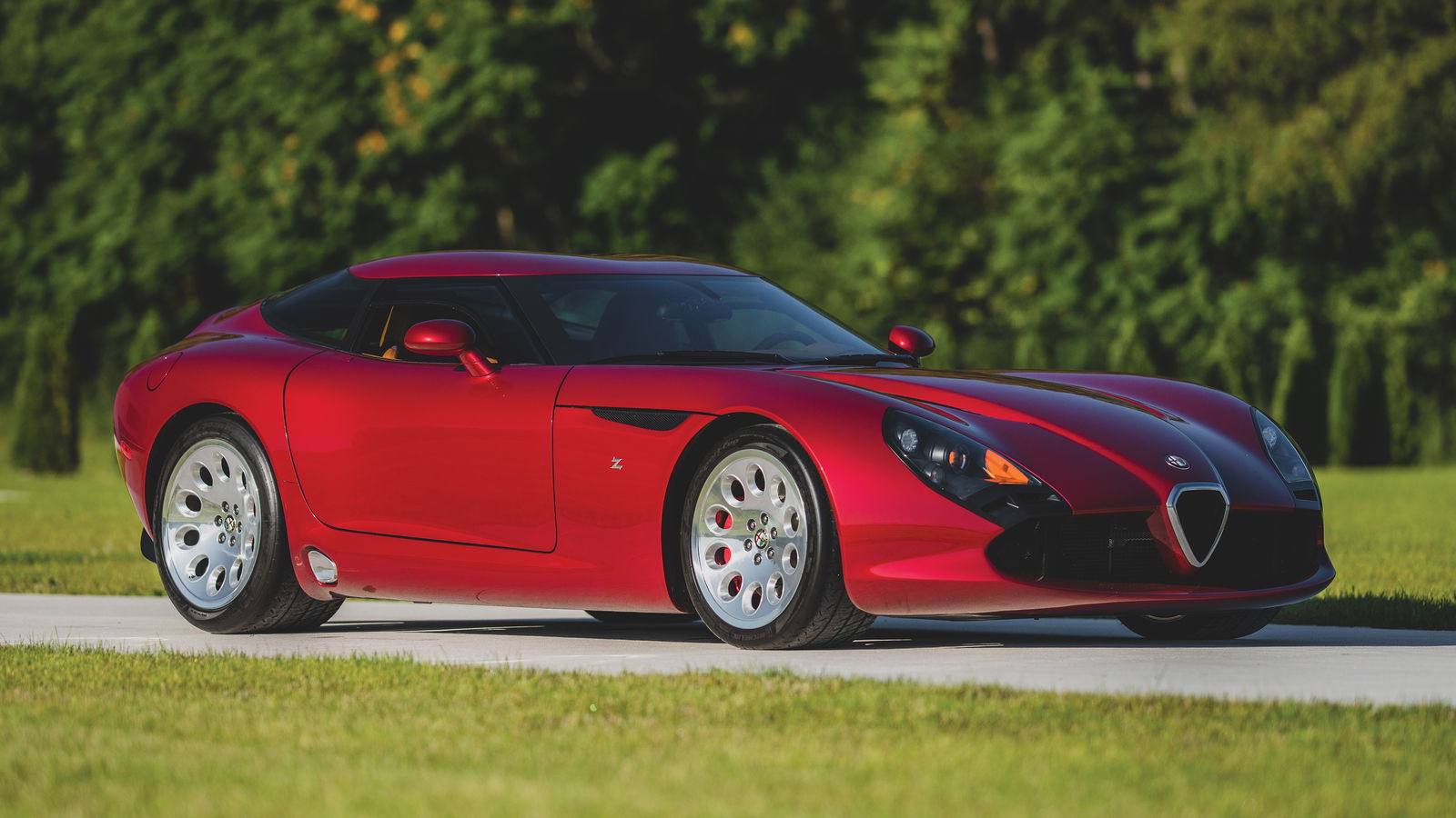 This Viper-Based Alfa Romeo TZ3 Stradale Zagato Is Up For Auction