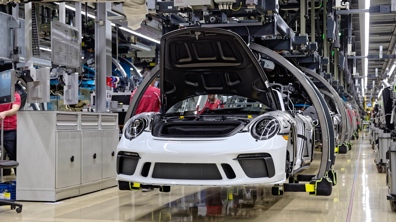 The Last Ever 991 Porsche 911 Will Be Auctioned Off In A Covid-19 Fundraiser