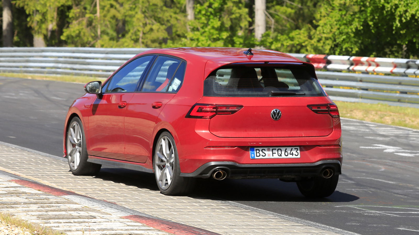 Here's The New 300bhp VW Golf GTI Clubsport Looking Sharp At The 'Ring