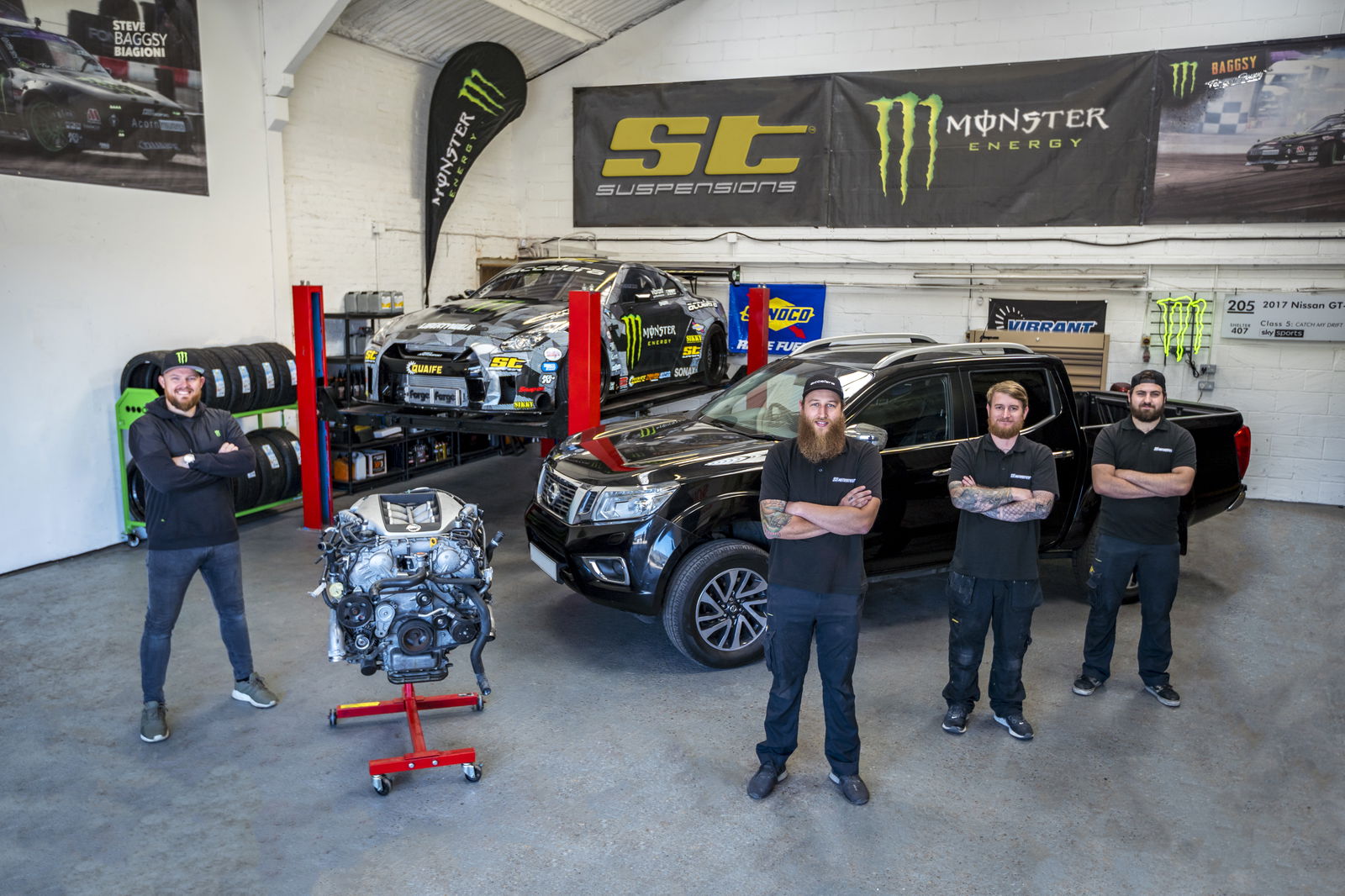 A Nissan Navara Is Being Turned Into A 1000bhp Franken-GT-R Missile