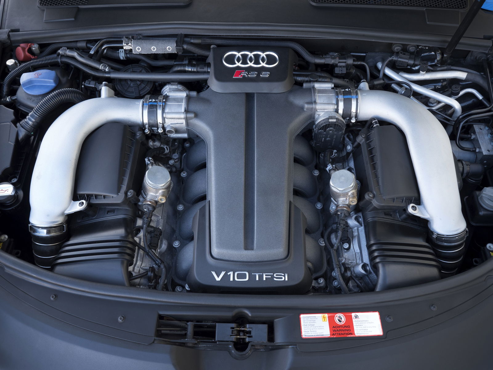 What's The V10 C6 Audi RS6 Actually Like To Drive in 2020?