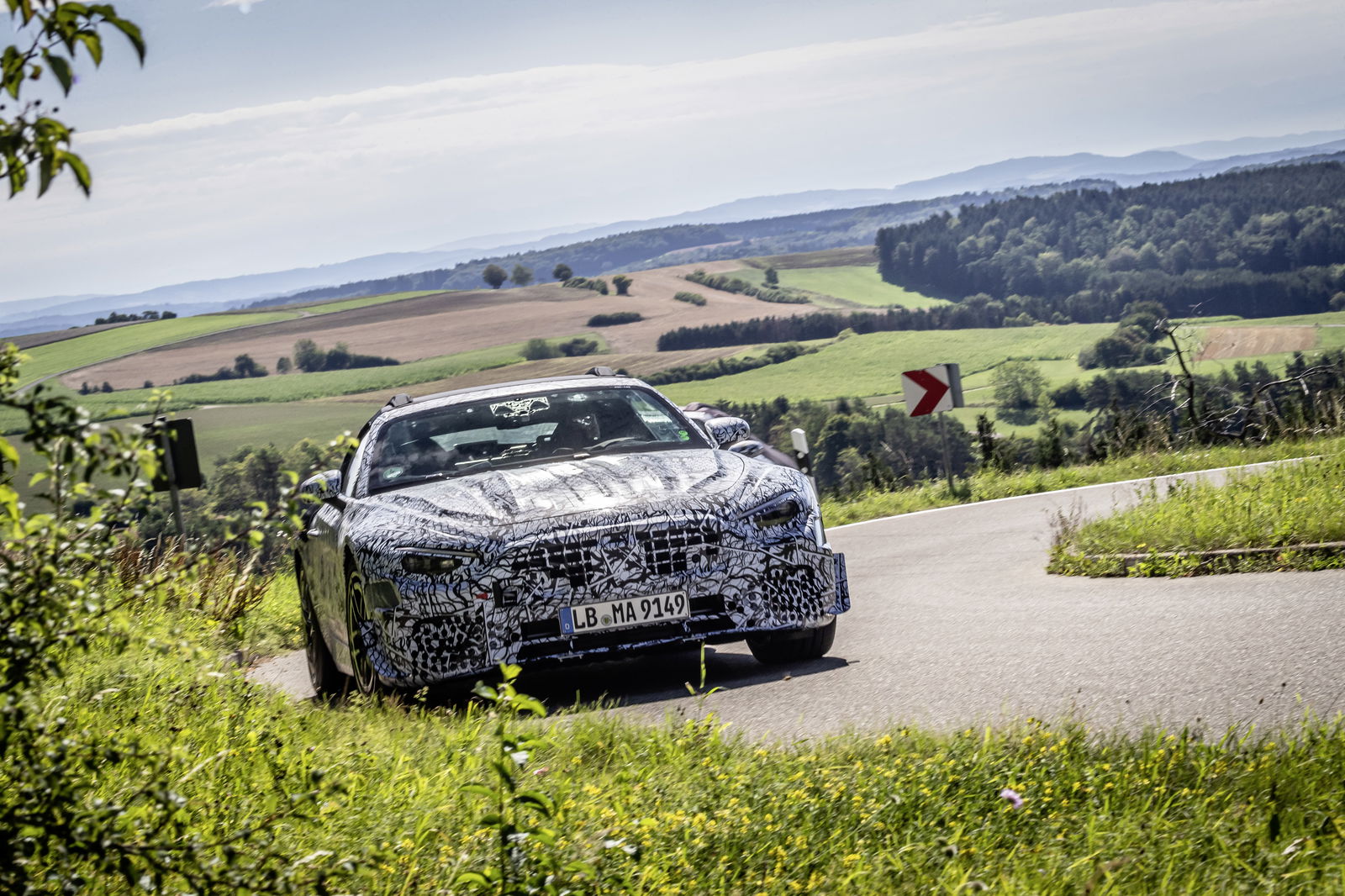 Here's Your First Look At The All-New, Mercedes-AMG-Developed SL