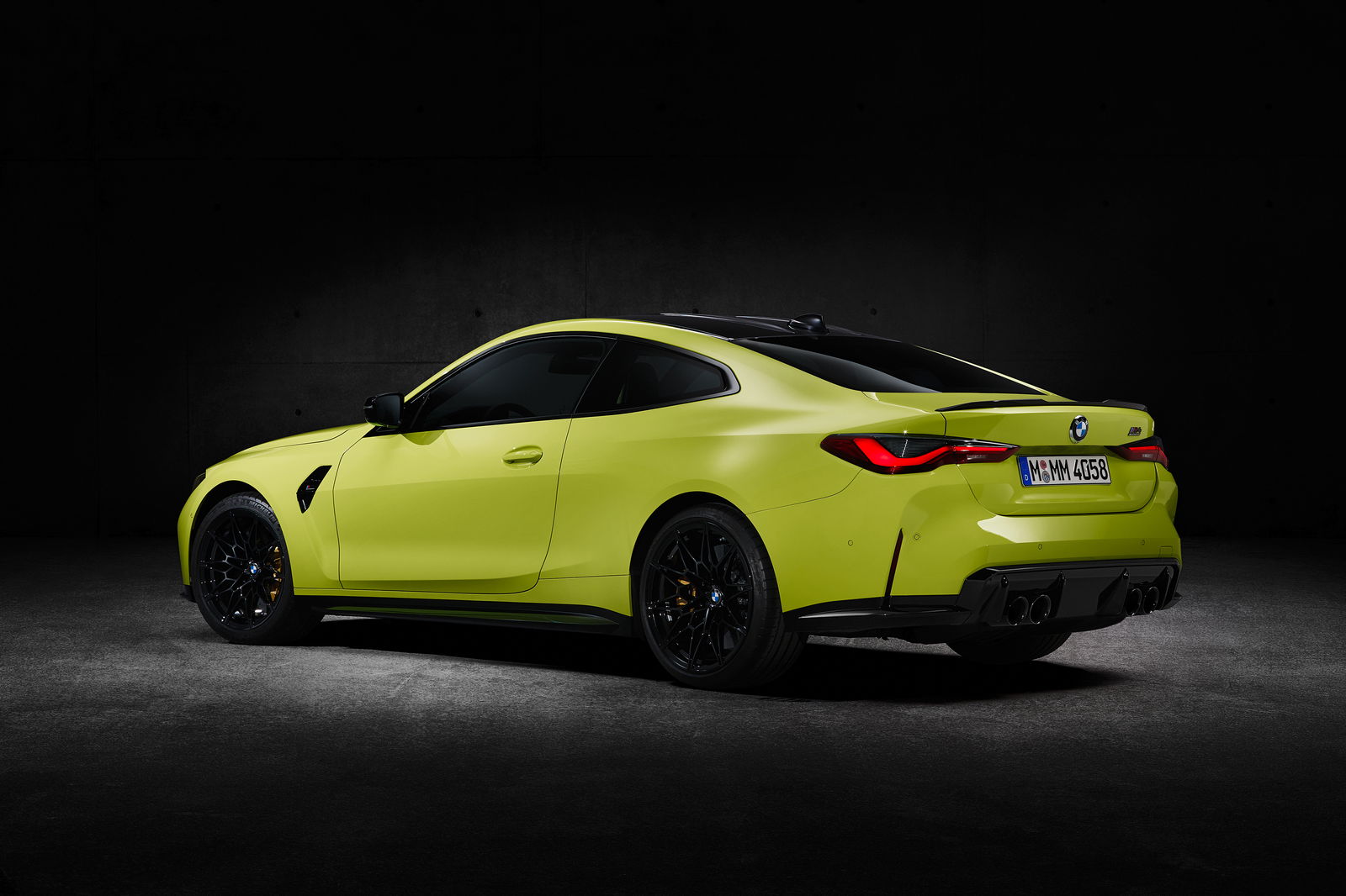 New BMW M3 And M4 Competition Revealed With 503bhp, Optional AWD And Drift Mode