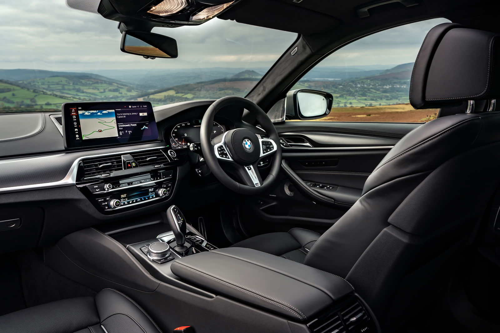 BMW M550i Review: Better Than An M5?