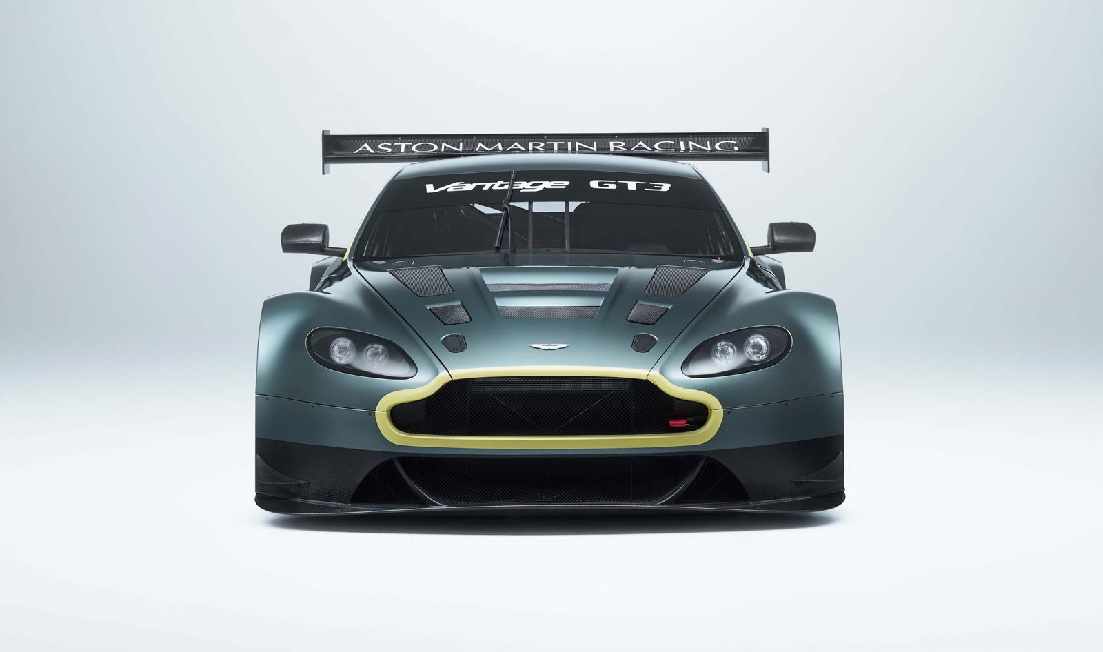Aston Martin Is Selling A Collection Of Three New/Old Racers, Because Rich People