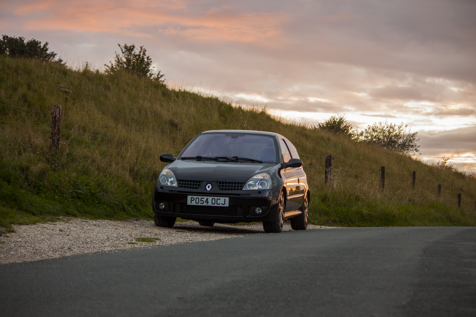 10 Things You Need To Know Before Buying A Renault Sport Clio 172/182