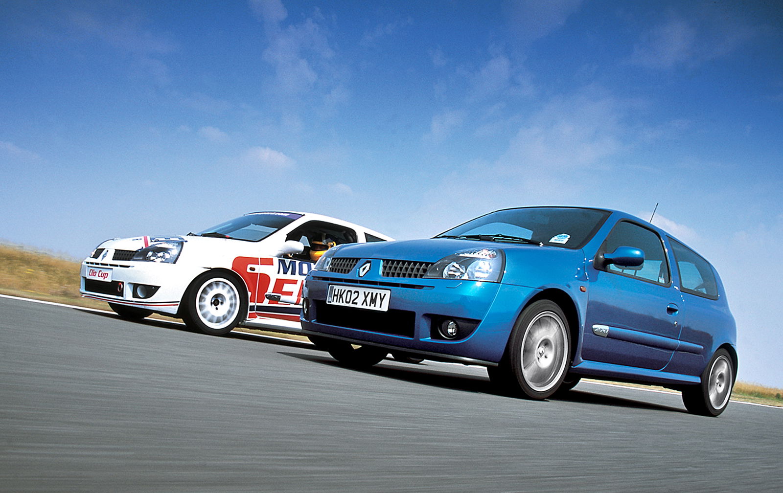 10 Things You Need To Know Before Buying A Renault Sport Clio 172/182