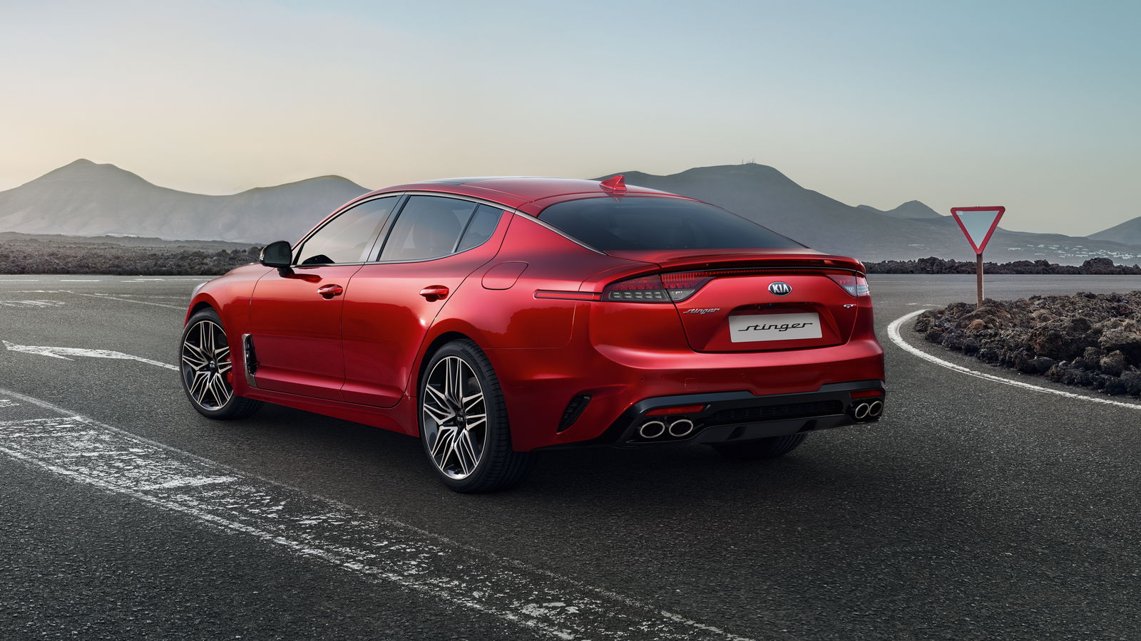 The V6-Powered GT-S Is Now The Only Kia Stinger You Can Buy