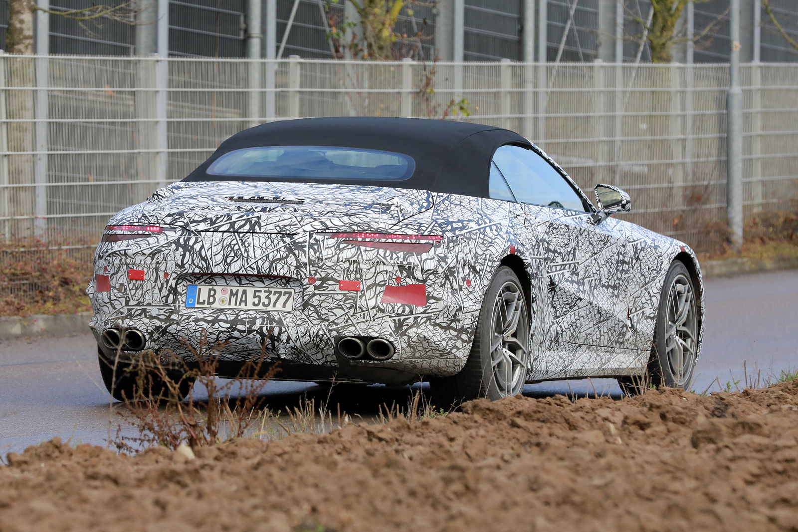 Here's A Better Look At The New Mercedes-AMG SL