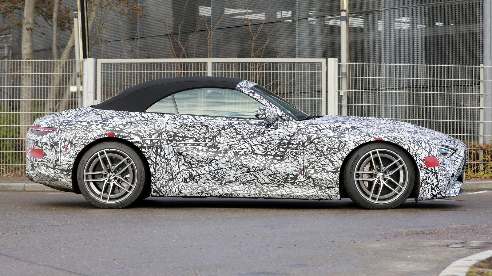 Here's A Better Look At The New Mercedes-AMG SL