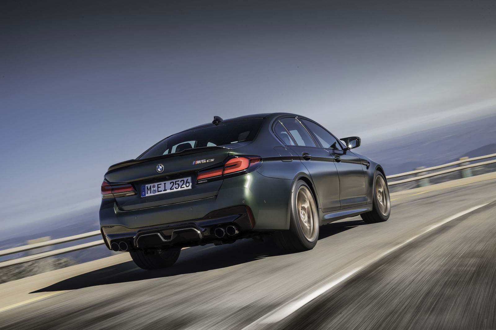 The £140k BMW M5 CS Has 626bhp And A Power Bulge