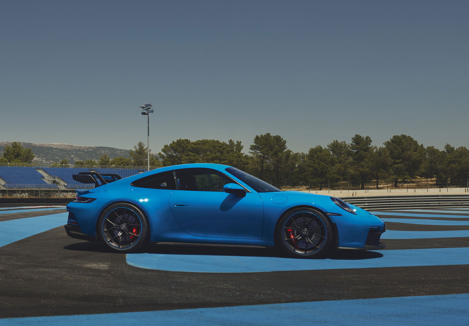The 992 Porsche 911 GT3 Is Here For 9000rpm N/A Thrills