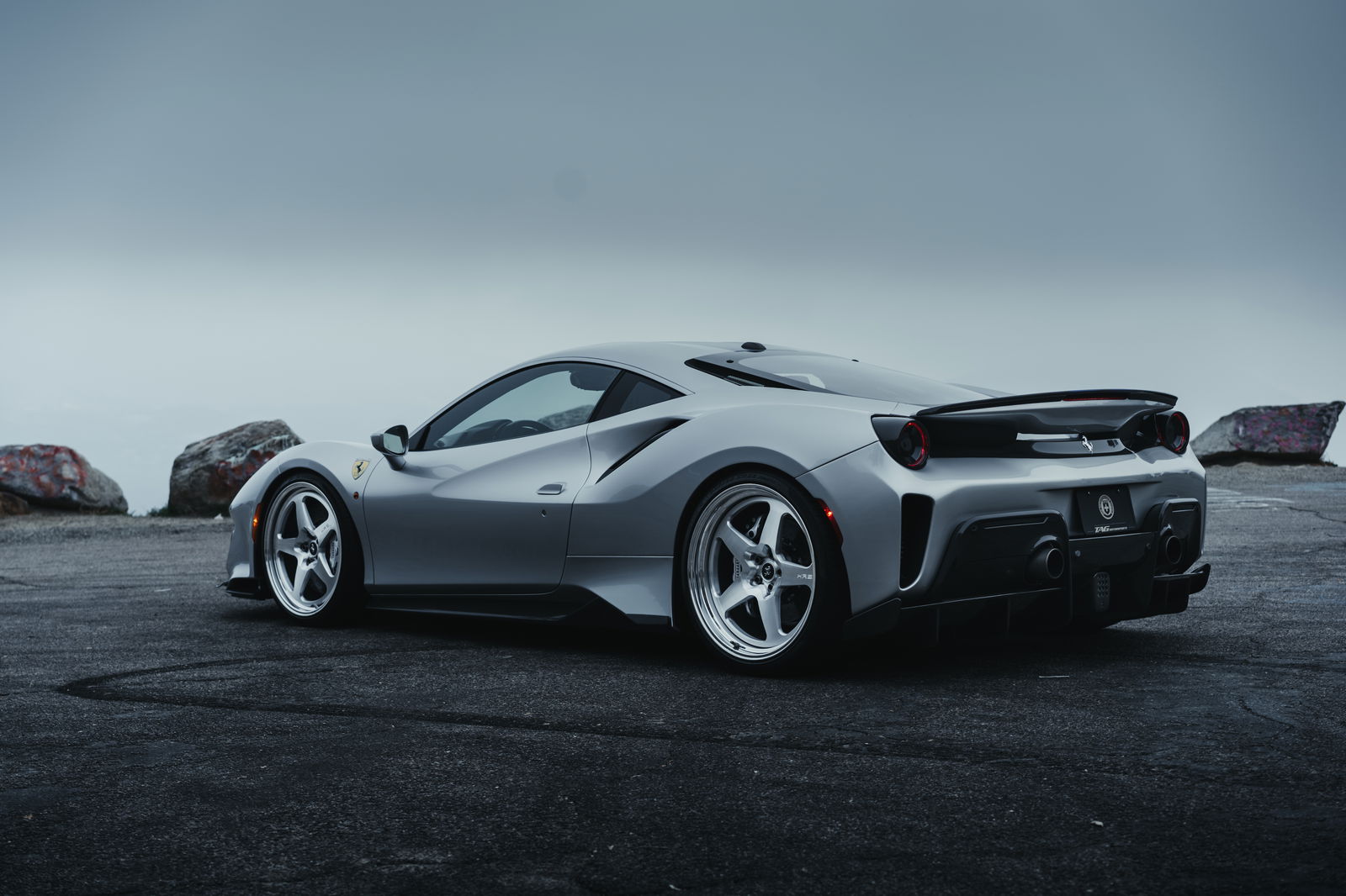 HRE Shows Off Its Retro-Styled Wheels On Modern Performance Cars, New 911 GT3 Included