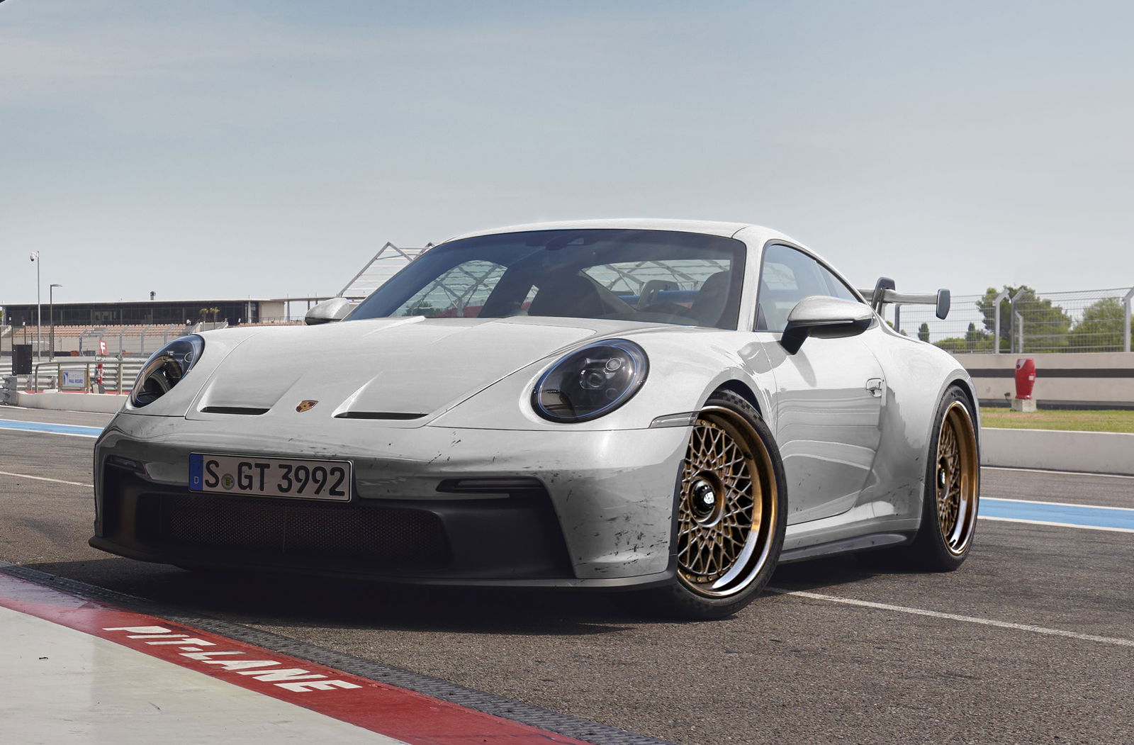 HRE Shows Off Its Retro-Styled Wheels On Modern Performance Cars, New 911 GT3 Included