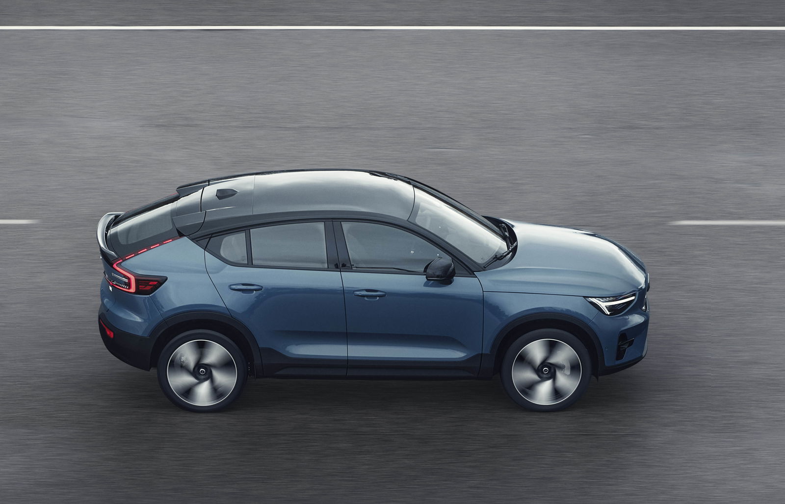 The Volvo C40 Is An Electric-Only Hatchback With 400bhp