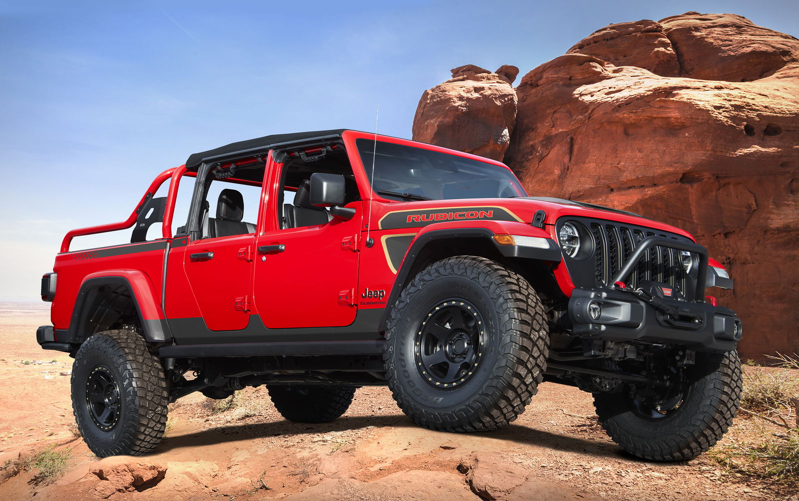 The All-Electric Jeep 'Magneto' Has A Six-Speed Manual Gearbox
