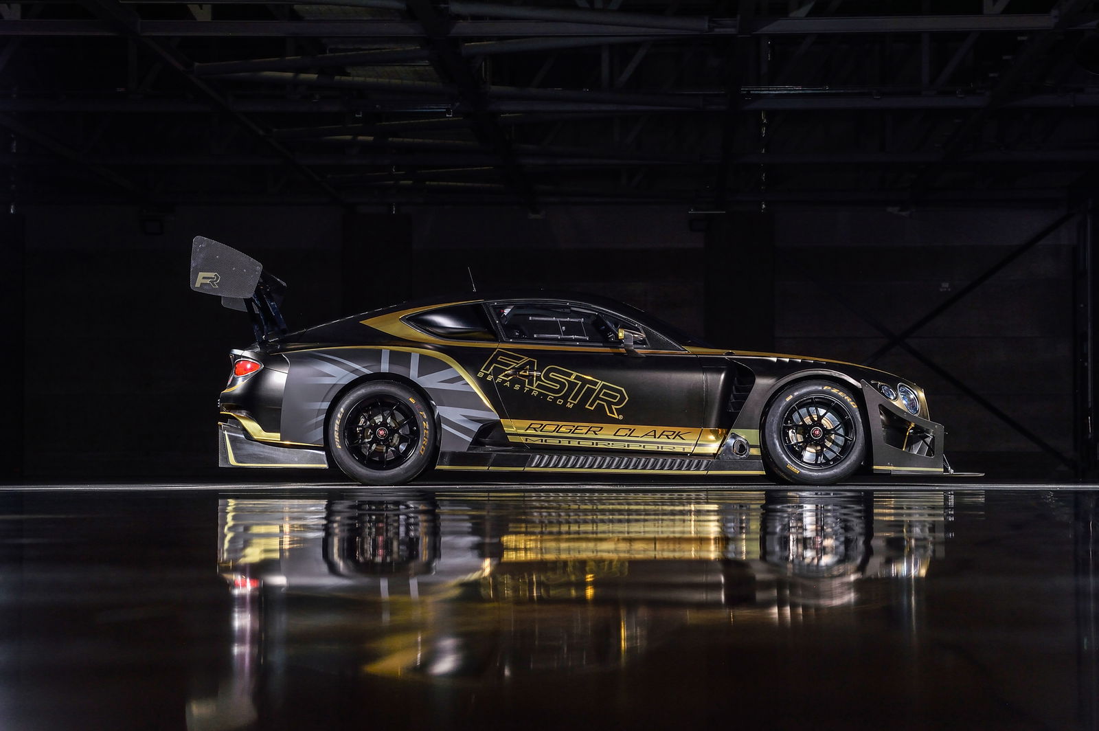 The Bentley Continental GT3 Pikes Peak Has Arrived With A Colossal Rear Wing