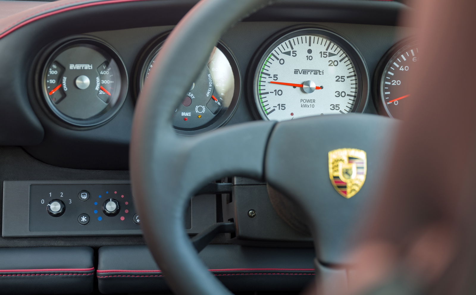 This Widebody 964 Porsche 911 Restomod Has A 500bhp Electric Powertrain