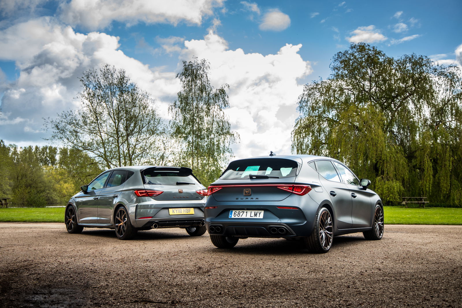 Cupra Leon vs Seat Leon Cupra R: Can The New One Measure Up?